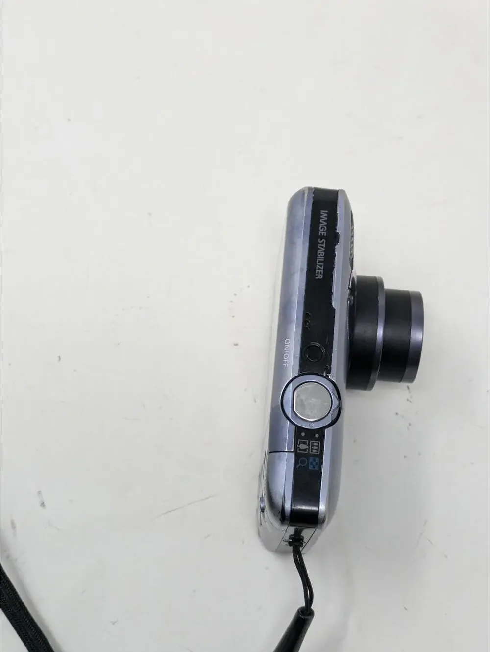 Canon PowerShot Digital ELPH SD940 IS / Digital IXUS 120 12.1MP Digital Camera - Picture 6 of 8